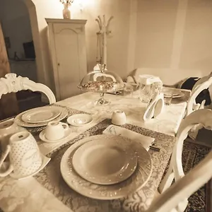 https://leodi.lecce-hotels.com